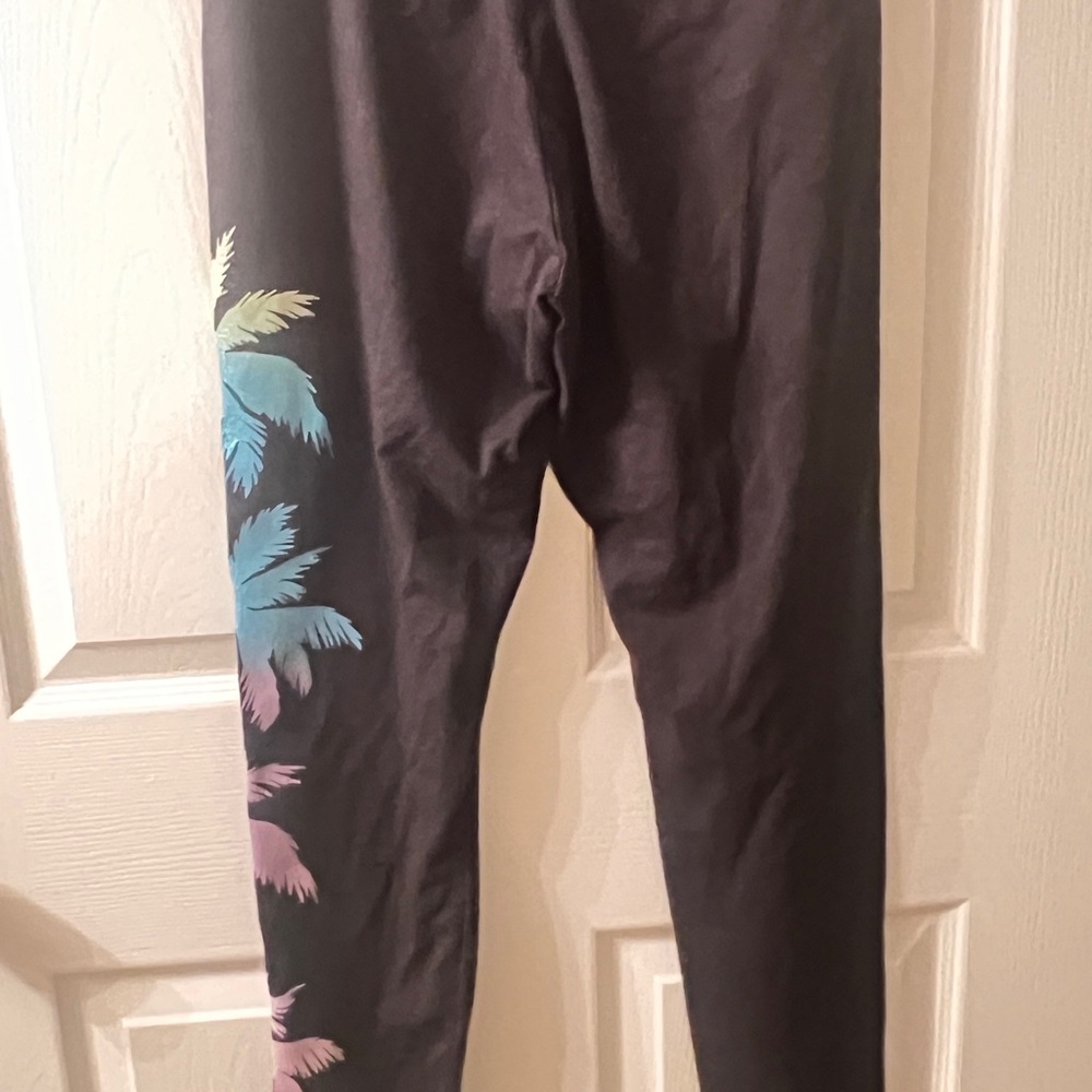 PINK Victoria's Secret Black Leggings with Pastel Palm Side Print